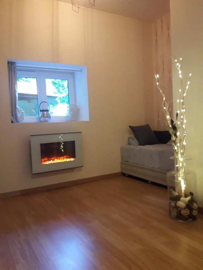 Le Relais Champetre Apartment Joux ภายนอก รูปภาพ